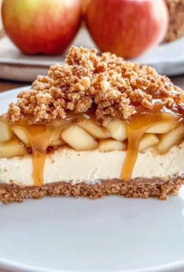 Apple Crisp Cheesecake