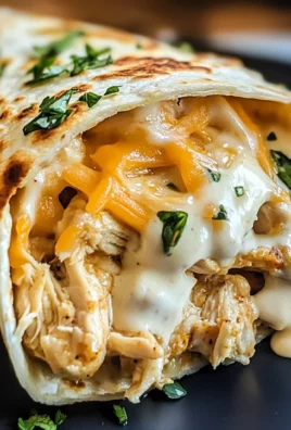 Cheesy Garlic Chicken Wraps