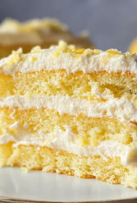 Italian Lemon Cream Cake: A Delightfully Tangy Recipe!