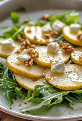 Pear and Arugula Salad with Honey Vinaigrette
