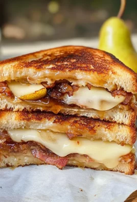 Bacon, Pear and Fig Grilled Cheese