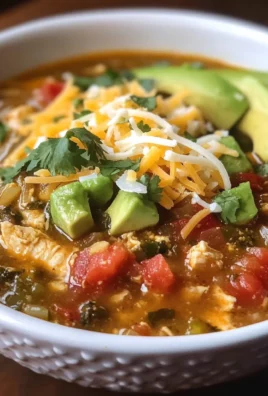 Easy Salsa Verde Chicken Chili Recipe