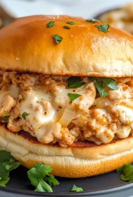 Chicken Alfredo Sloppy Joes: A Delicious Twist on a Classic Favorite