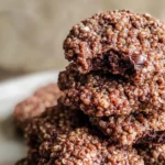 Crispy Quinoa Cacao Cookies (No-Bake!)