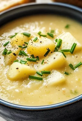 Slow Cooker Potato Leek Soup Recipe